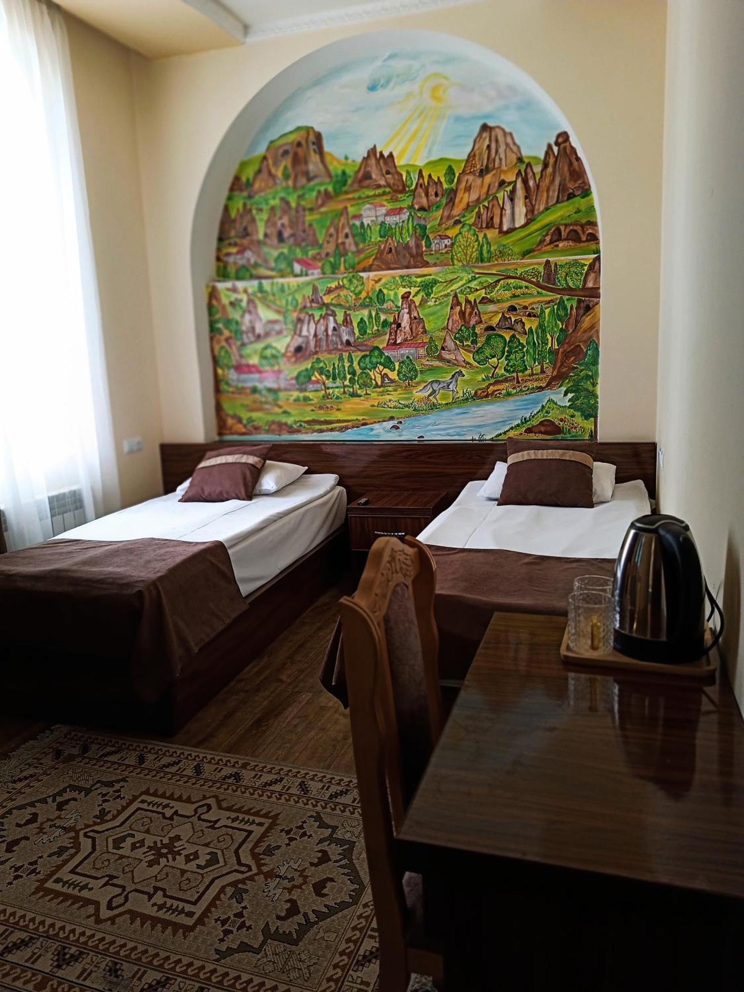 Kirch Hotel & Restaurant 戈里斯 外观 照片